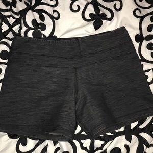 Grey lulu shorts